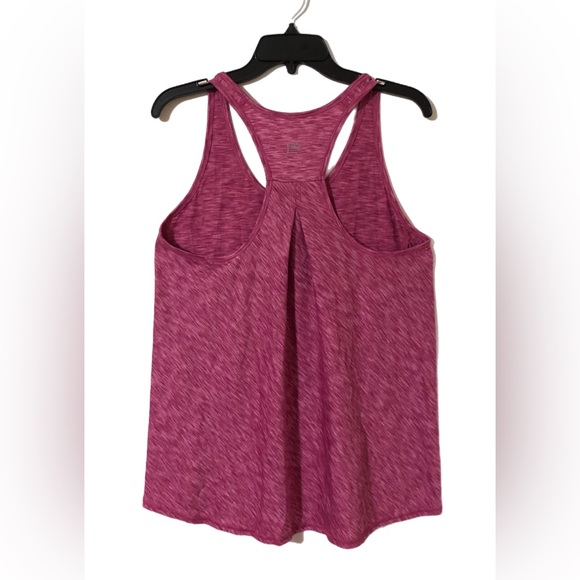 Women’s Southern Tide Workout Top Size Medium - Picture 5 of 7